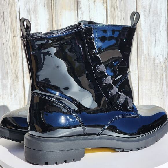 NEW - On 34th Women's Terissa Lace-Up Booties - Size 8.5 M - Picture 3 of 10